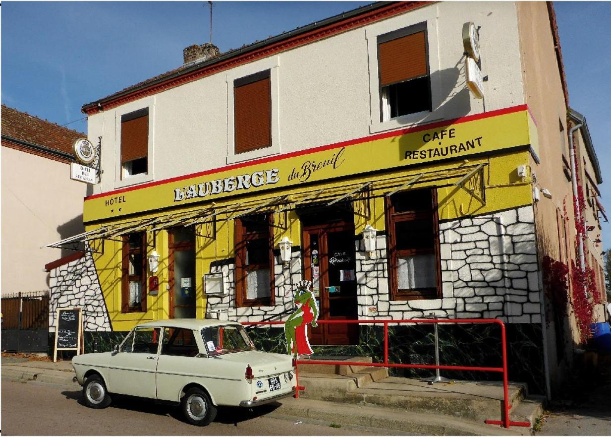 Auberge Du Vieux Moulin Le Breuil  Buitenkant foto