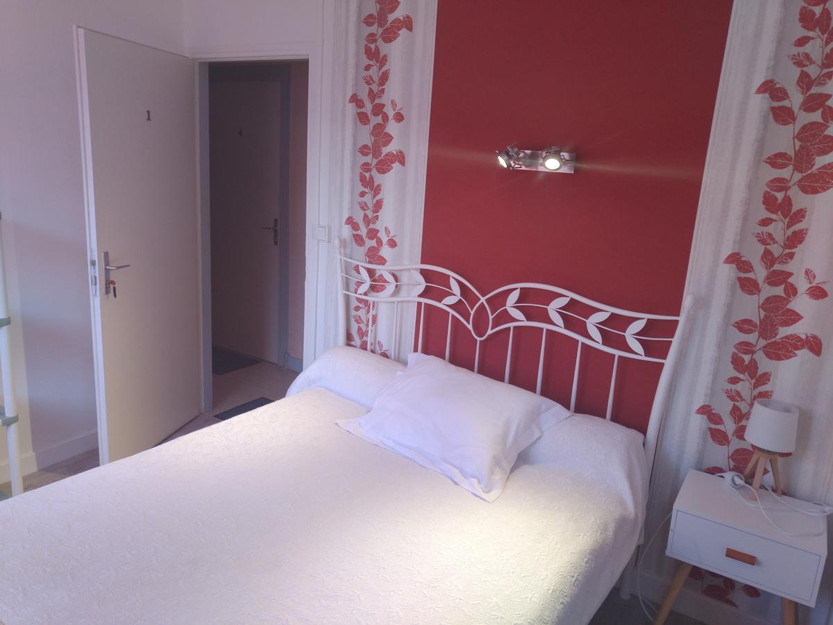 Auberge Du Vieux Moulin Le Breuil  Buitenkant foto